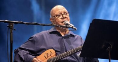 Cuban music legend Pablo Milanés dies aged 79