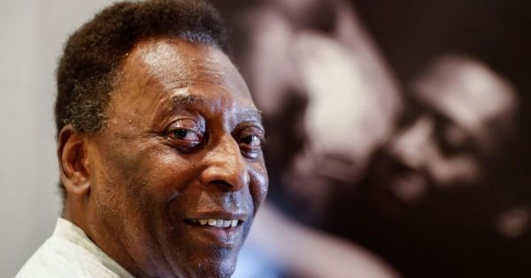 Football: Brazil waits for Pele, Neymar's recovery