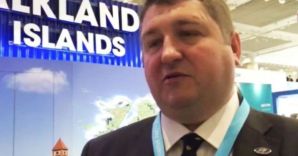 Little has changed since the referendum, MLA Pollard tells Clarín
