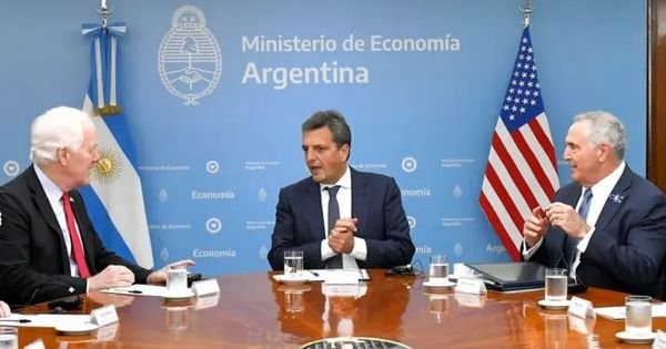 Argentina: Minister Massa discusses trade with group of US Senators