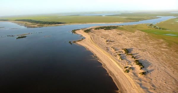 Brazil to begin dredging channel linking Merín and Los Patos lagoons this year