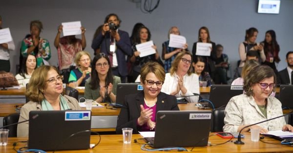 Brazil's Senate passes bill for equal pay to men and women