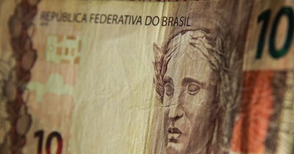 Brazilian June inflation reaches record low; interest rate fall anticipated in August