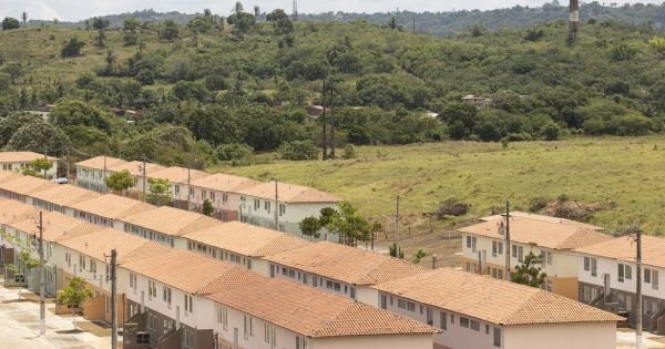 Brazil: Lula signs into law bill on housing for the poorest