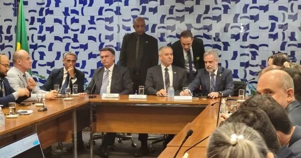 Brazil’s ruling party criticizes Bolsonaro's meeting with Israeli ambassador