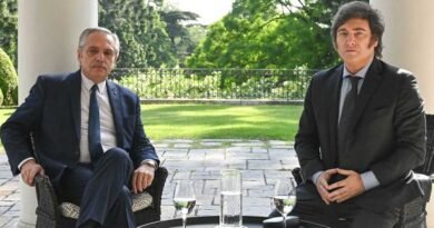 Milei and Alberto Fernández meet for two and a half hours