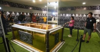 Number of visitors to Pele's mausoleum on the rise