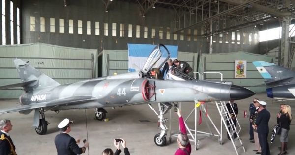 Argentina develops ejector seat cartridge tester, aims to counter British embargo