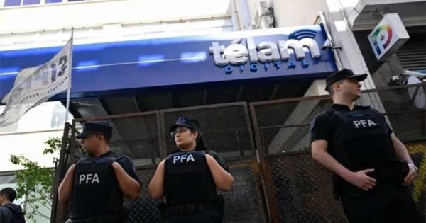 Argentina shuts down Telam news service